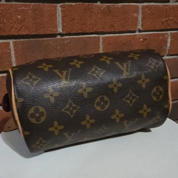 Louis Vuitton Mini Speedy Brown and Tan Monogram Satchel 1990s Excellent - Picture 4 of 15